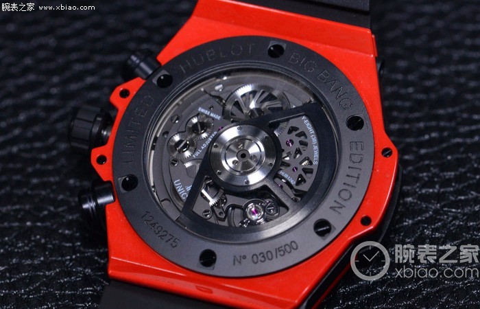 [素材解读]红色魔力 实拍宇舶表BIG BANG UNICO彩色陶瓷腕表