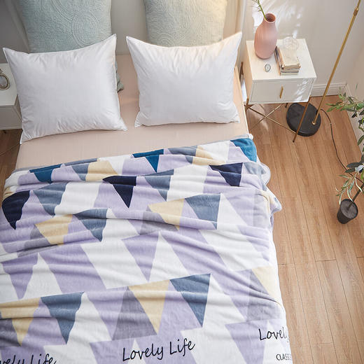 恒源祥毛毯办公室午睡空调毯子保暖双人家用沙发盖毯子四季款格里斯绒毯 商品图4