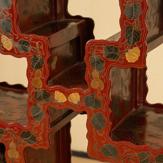 清 朱漆彩绘葫芦形座屏式多宝格 商品图1