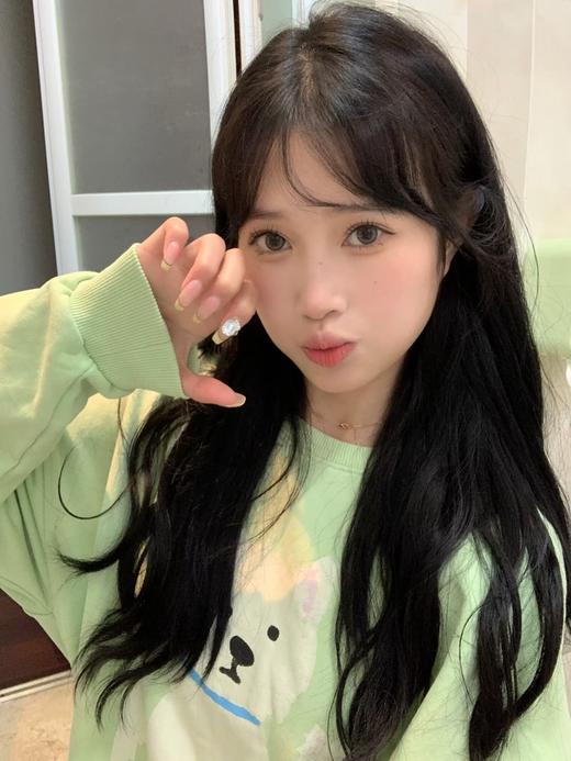 Swancon旗下 · 日抛  女明星  14.2mm白狮参考着色中等直径 商品图5