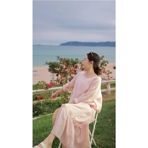 【抖音专属】（套头衫20708130十样锦+吊带裙23718155-十样锦） 商品图3