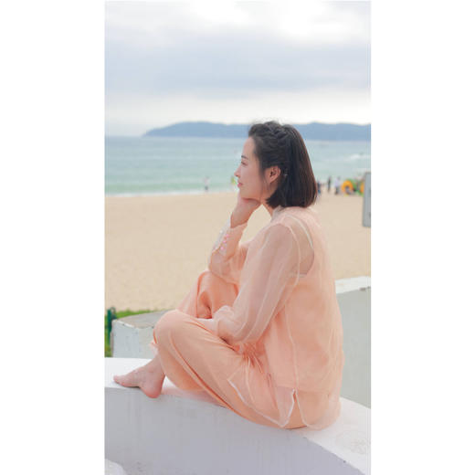 【抖音专属】衬衣（24710202弗肯红） 商品图0