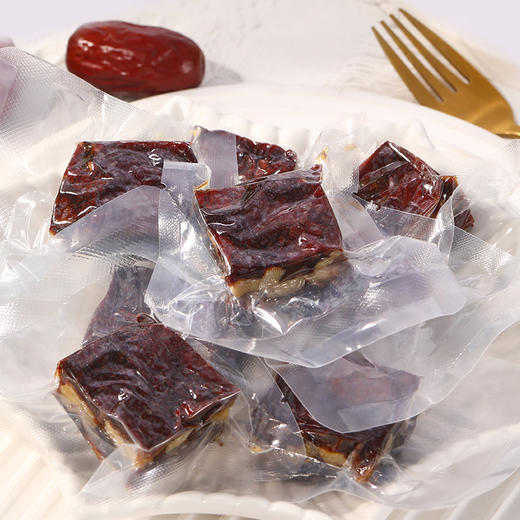 枣有机荟有机红枣夹心派 夹心枣孕妇零食小包装新疆和田灰枣168g/袋 商品图7