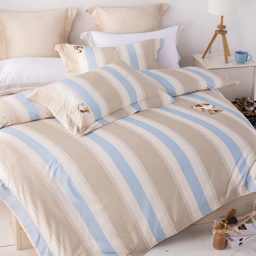 多喜爱 全棉新疆精梳棉卡通条格三/四件套 藏猫猫cs 商品图2