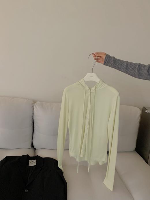 老米优品/ 颜值+舒适界的优等生！《轻氧天丝🍃轻盈天丝防晒衣》如云朵般软糯轻盈，休闲时髦的防晒衣！WT240308A 商品图2