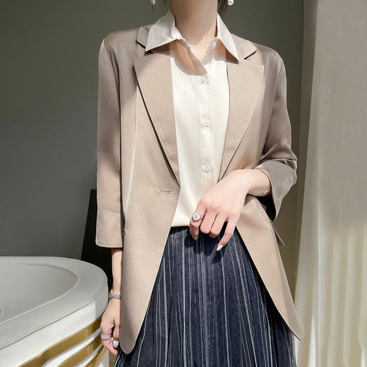 优选丨高端专柜品质醋酸珍珠扣/大扣西装外套 商品图2