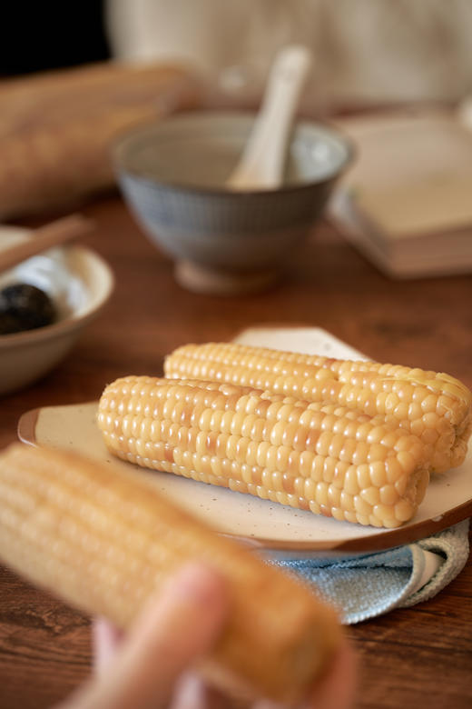 西双版纳白糯玉米 | 和小玉米一样经典 颗颗软嫩清甜 胞衣轻薄细腻 口感似肉 轻食粗粮也能这么好吃 商品图7