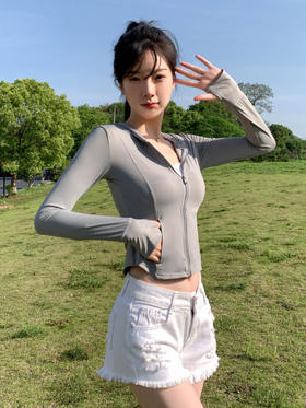 【美丽出行！防晒不愁】锦纶原纱冰丝凉感瑜伽外套修身款防晒衣女夏季防紫外线透气防晒服，透气性好，不易闷汗，尽情享受阳光带来的滋养，健康美丽的出街吧。