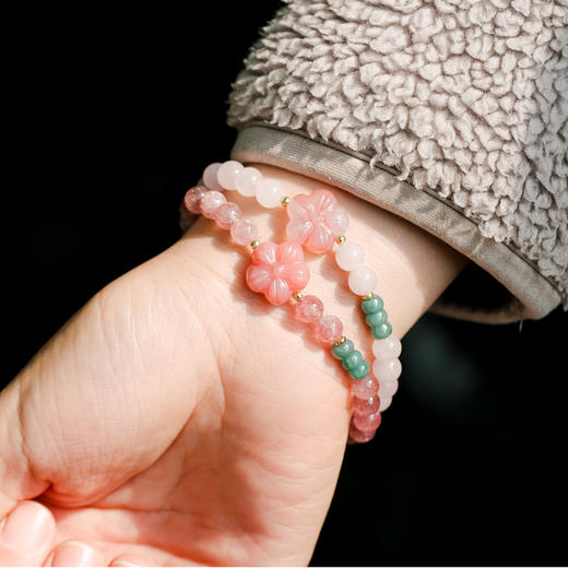 *自营*春花粉水晶草莓晶手串 | 材质可选。玛瑙翡翠配饰手串佛珠珠子文玩手链男女手链中式。 商品图5