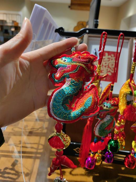 喜庆龙°风铃挂件（随机） 商品图2
