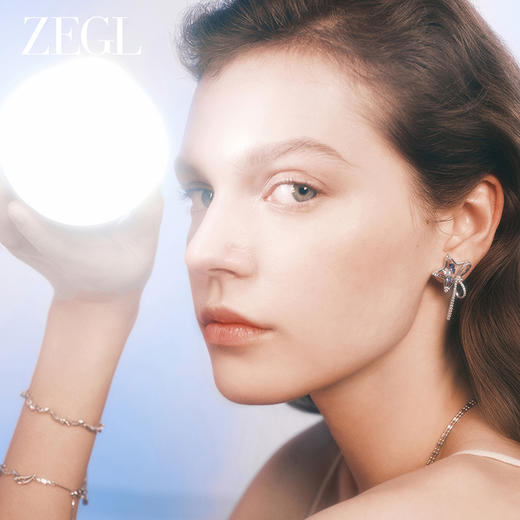 ZEGL设计师月映星河系列蝴蝶结耳环女2024新款星星耳钉银针耳饰品 商品图1