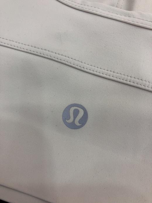 点此购买 lululemon High-Rise女子中强度运动文胸内衣 DD 281810 商品图10