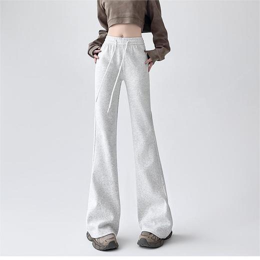 【微喇叭华棉运动裤】弹力松紧高腰设计 微喇脚口显腿直 穿着舒适无束缚 提臀显瘦 简约百搭款 商品图4