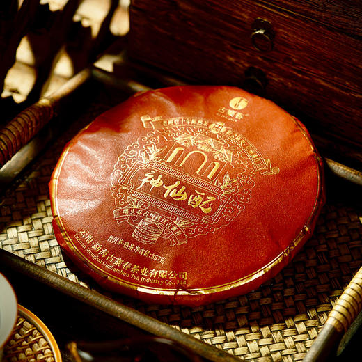 【神仙配】十年陈老班章熟茶+十年新会陈皮+十年陈化州橘红 养生价值翻倍！357克/饼 商品图4