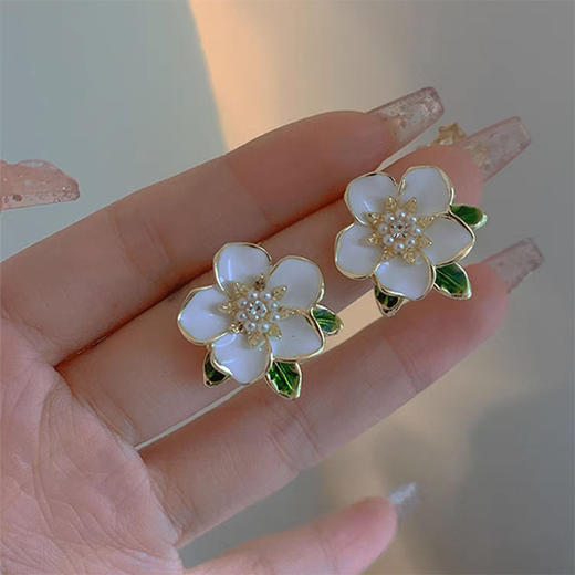 时尚简约气质清晰优雅滴油茶花耳环女2024年新款甜美花朵耳钉耳饰 商品图3