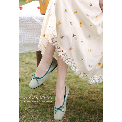 鹿鹿推荐 •法式平底浅口单鞋LXNA1597 商品图1