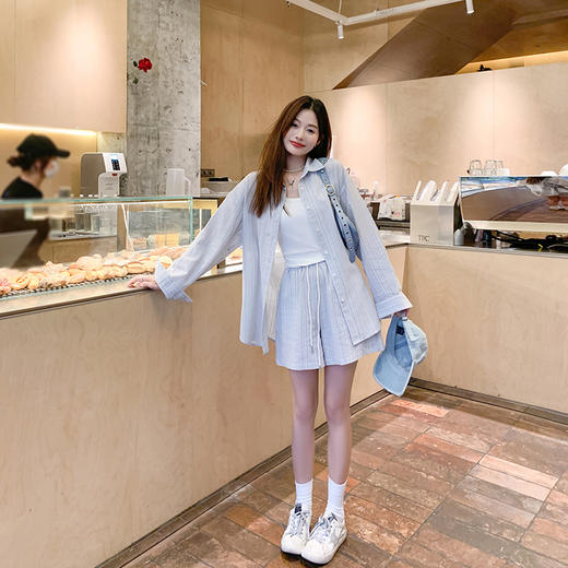 <曾小咸推荐>【休闲日常】蓝色条纹休闲套装 商品图1