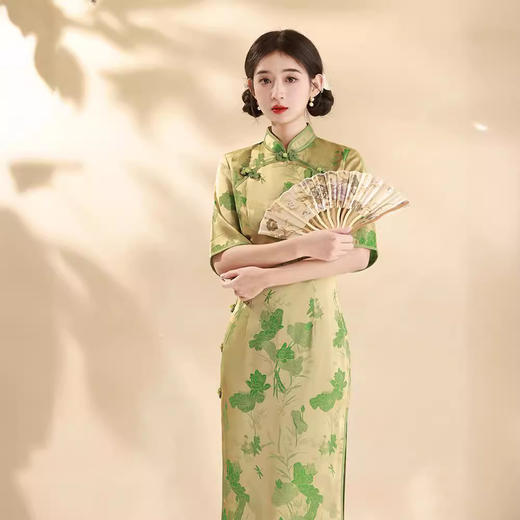 春夏新款，改良旗袍改良修身日常金色送考走秀气质旗袍XL-24051 商品图3