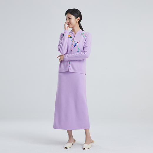 东黎 • 山羊绒女士春秋紫色嵌花中国风开衫 3819 商品图2
