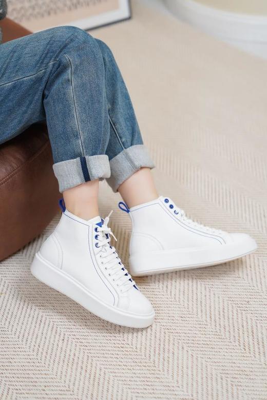 【高帮鞋】经典百搭高帮休闲鞋，帆布/超纤/皮面鞋面，舒适轻便好穿，简约不失设计感，实穿性强，春秋夏3季可穿 商品图1