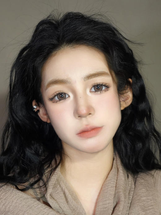 店主推荐丨燕麦奶·Legal Loli丨标注14.5mm 实际上眼效果14.2mm（年抛/2片装） 商品图6