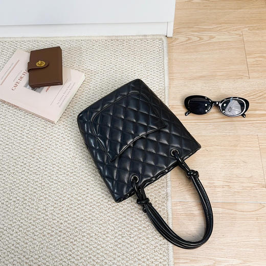 Chanel 康鹏 黑色 羊皮 mini 菜篮子 手提包 商品图3