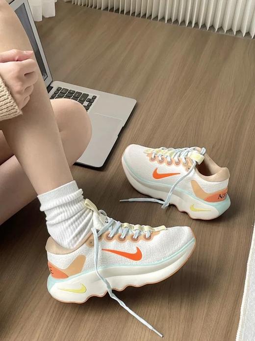 专门为行走而设计沟子Motiva波浪运动鞋 商品图2