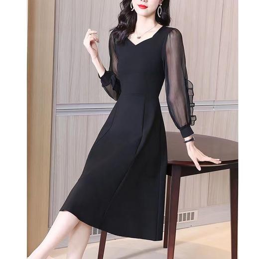 AHM-5302法式复古赫本风小黑裙春季新款时尚优雅气质修身显瘦连衣裙 商品图1