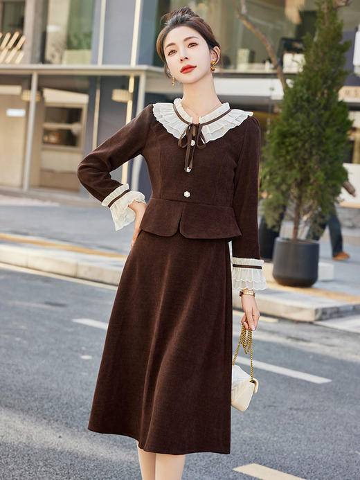 2024年春季上新韩版气质时尚小清新拼接撞色高腰A裙两件套HR-HYYF6873 商品图4
