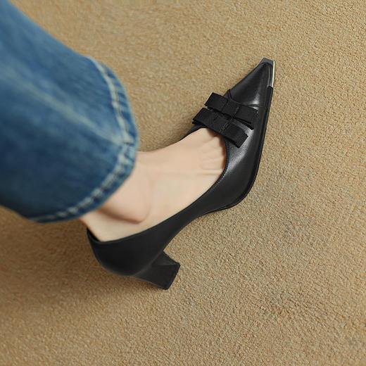 【预售5天】简约拼接蝴蝶结，里外真皮浅口单鞋DP&2260 商品图7