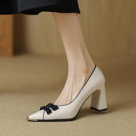 【预售5天】简约拼接蝴蝶结，里外真皮浅口单鞋DP&2260