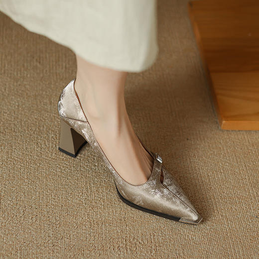 【预售5天】优雅中国风，里外真皮浅口单鞋DP&2261 商品图11