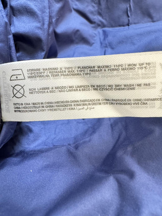 机能性马甲。    藏青色。 自己备注号码。 商品图3