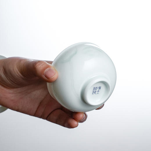 【特价】莲韵茶杯景德镇杯子手绘青花单杯瓷薄胎茶具主人杯陶瓷器品茗杯单杯 商品图1