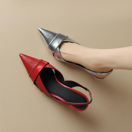 【预售5天】里外全皮羊皮里羊皮垫，爆款包头凉鞋DB&M5626 商品图7