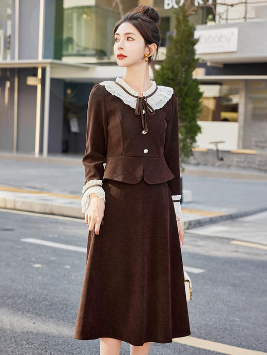 2024年春季上新韩版气质时尚小清新拼接撞色高腰A裙两件套HR-HYYF6873 商品图3