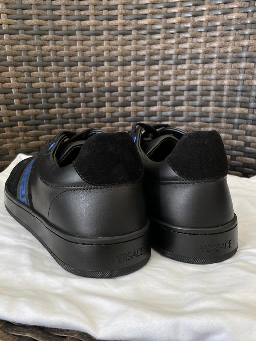 【现货超惠秒】Versace 范思哲 女士全新真皮百搭休闲鞋 商品图3