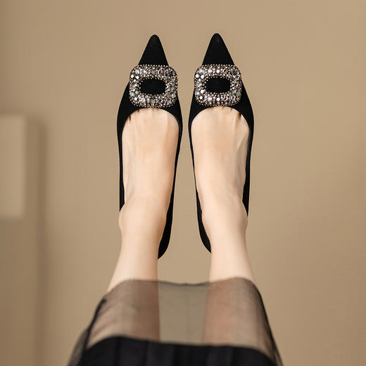 【预售5天】轻奢优雅百搭，尖头羊翻皮高跟鞋XKDY&X1651 商品图7