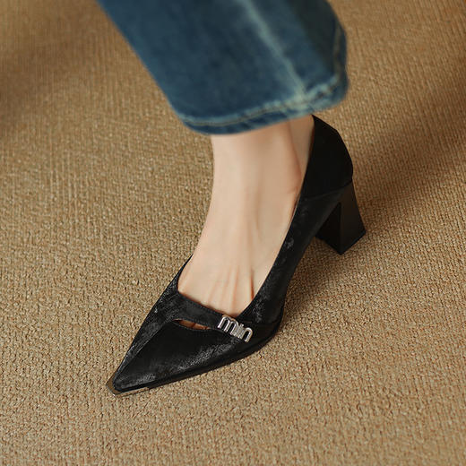 【预售5天】优雅中国风，里外真皮浅口单鞋DP&2261 商品图2