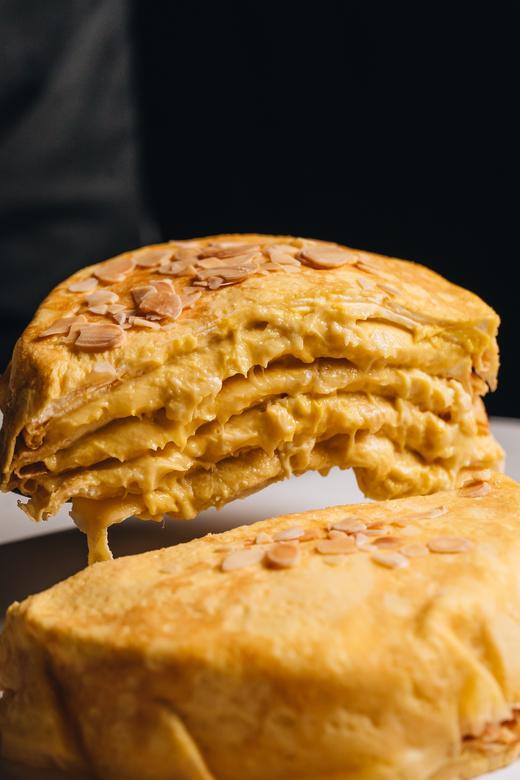 【小虎镇店爆款】猫山王榴莲千层蛋糕 商品图3