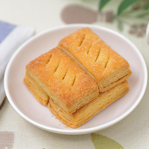 椰子千层酥100g 下午茶休闲零食【129元任选8件】 商品图1