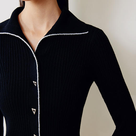 玳莎翻领羊毛针织开衫女2024年新款修身时尚黑色显瘦上衣毛衣  EA33303 商品图2