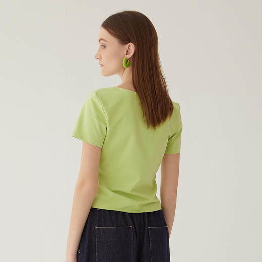 谜底纯色短款T恤短袖女2024夏季新款极简风修身圆领上衣246MT7043 商品图2