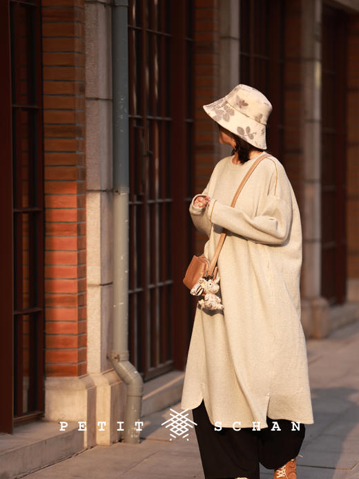 PETIT SCHAN小闪 CLO#453 green fog 绿雾 植物染针织肌理圆领H型宽松连衣裙 商品图1