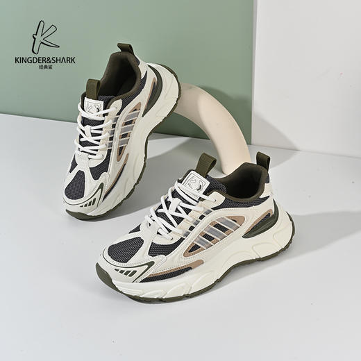 2024经典鲨春季新款男士时尚厚底潮流百搭运动鞋KF15-D14011 商品图1