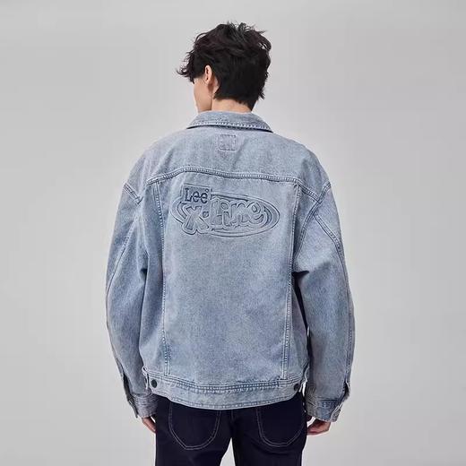 Lee24早春新品舒适字母设计贴布浅蓝色男女同款骑士牛仔夹克外套LUT008308101233A06362 商品图1