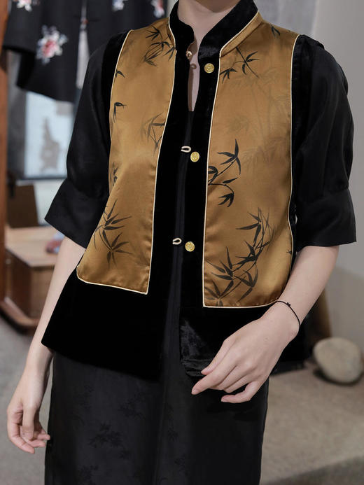 盛唐牡丹 |皮子重缎香云纱配黑丝绒马甲 商品图1