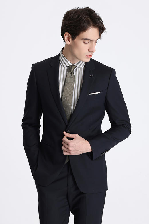 callisto仪式系列绵羊毛混纺西服 ATBWJ035C 商品图2