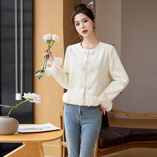 时髦立体裁剪花边，复古盘扣短外套HR-YQH2519 商品图6