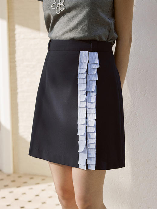 ForPoem 现货 24/SS原创设计春季新款百搭显方片装饰半身裙女短裙 商品图0